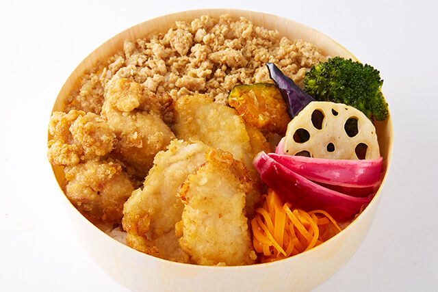 【鶏三昧】阿波すだち鶏~特製そぼろと2種の唐揚げ~