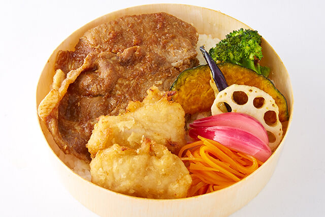 【まるみ豚×阿波すだち鶏】たれ焼と旨辛塩麹唐揚げ