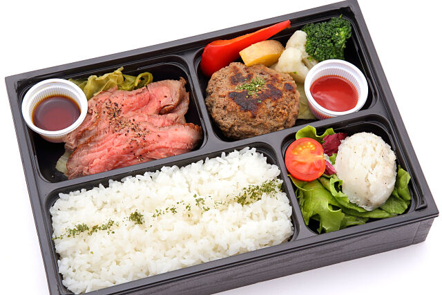 北海道産牛ステーキ&和牛ハンバーグ