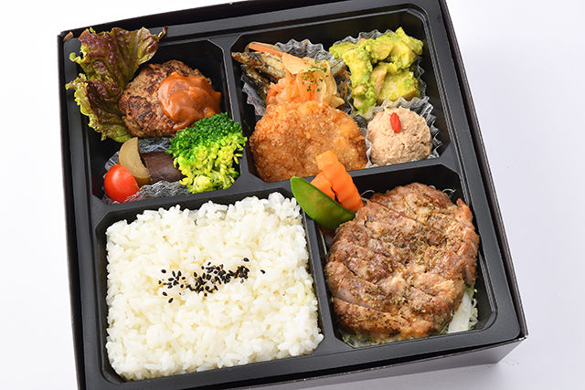 フランス料理 トルテュ