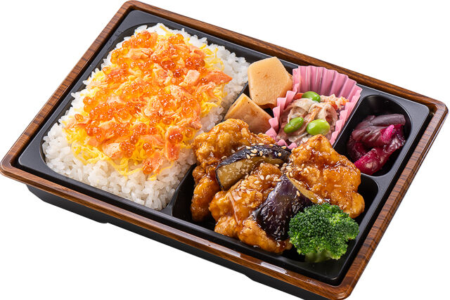 【つか弁!】鮭いくら御飯 若鶏の甘酢和え弁当