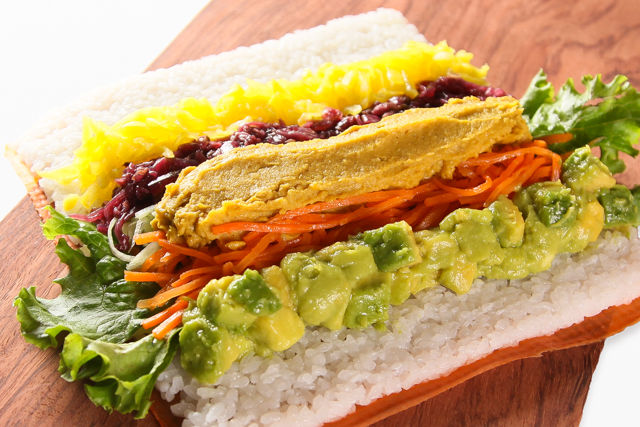 beeat Sushi Burrito Tokyo