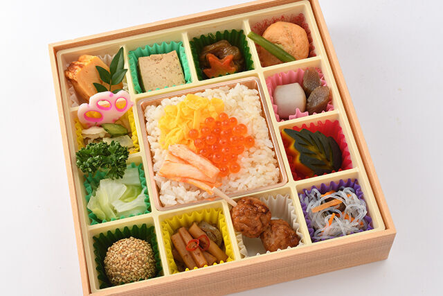 【冬限定】華やか御膳~かに・いくらご飯~