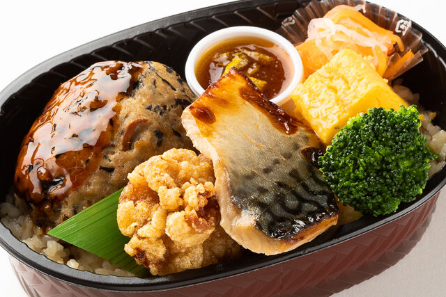 手捏ね和風ハンバーグ 若鶏の唐揚げ&鯖味醂醤油焼き