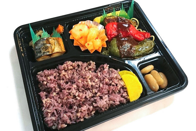ピーマン肉詰め弁当
