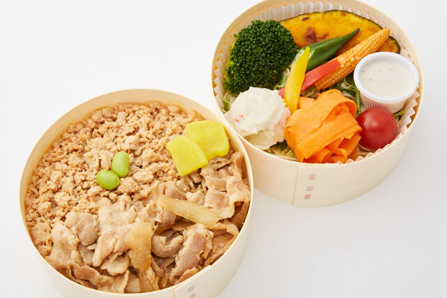 生姜焼き2段弁当(お茶付)