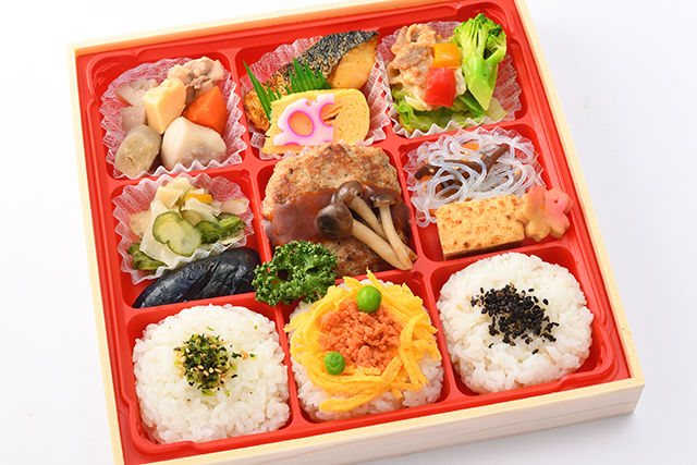 ハンバーグと鮭御飯の9枡膳