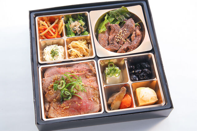ローストビーフ重と牛ハラミ弁当