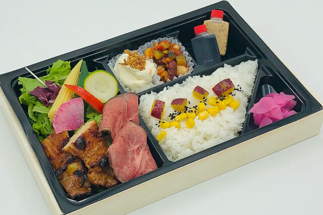 ローストビーフと若鶏の炙り焼御膳