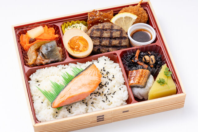 【熨斗対応可】THE MAKUNOUCHI(幕ノ内弁当 直火網焼きステーキハンバーグ)