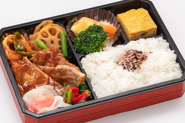 ポークチャップ幕の内弁当