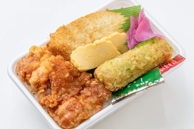 ザンギ弁当の店 たまちゃんの商品画像