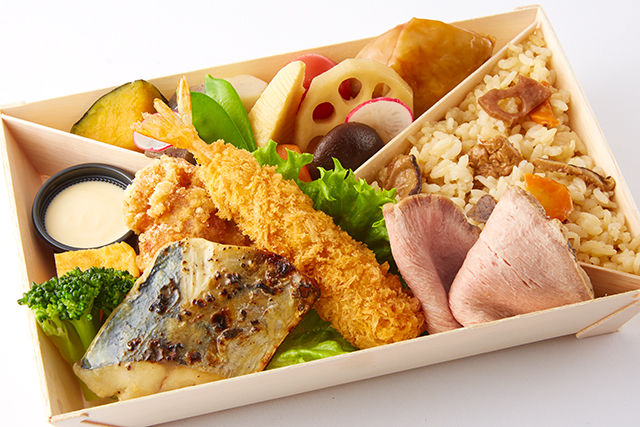 一の膳 弐(さわらの西京焼きとローストポーク)