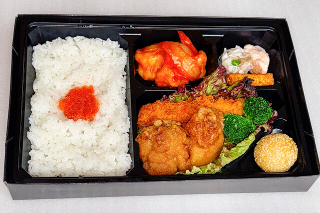 寿司屋の中華弁当