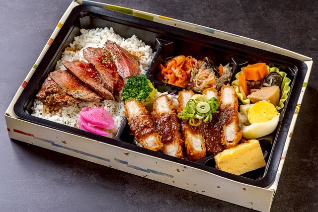 特選味噌カツと牛ステーキ弁当