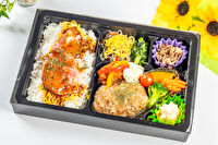 有機野菜レストラン 匠 TAKUMI-ローストビーフとハンバーグとチキン南蛮のトリプル弁当