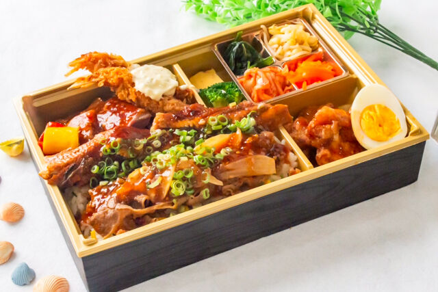 創作割烹 さくら-うな牛焼肉と海老フライの豪華ご膳