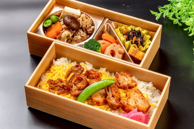 岡山名物・鶏めし重