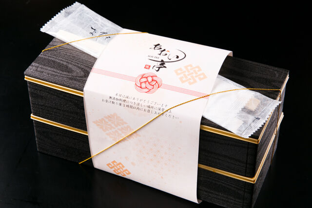 高級ステーキ弁当 あおい亭-A5黒毛和牛「九州王」2段重