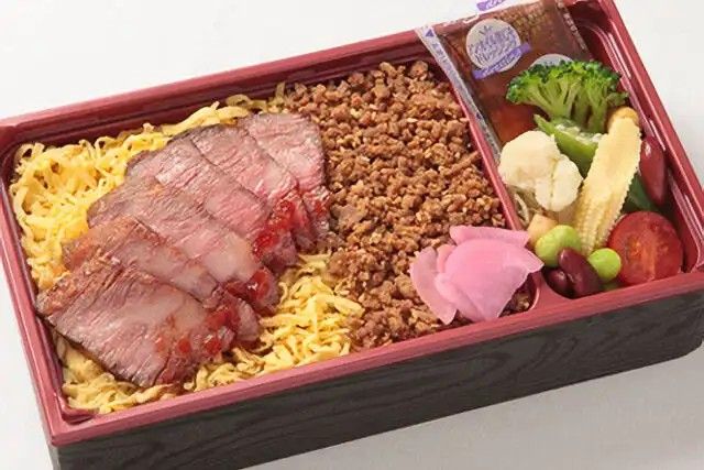 飛騨膳 旬-国産牛赤身ステーキ重