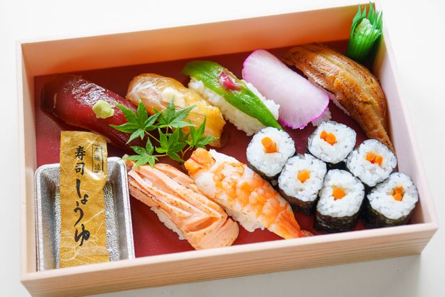 寿司・割烹 さくら鮨