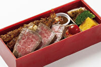 和饗一凛-ごちそう重御膳 黒毛和牛厚切りローストビーフ＆醤油海老ふらい