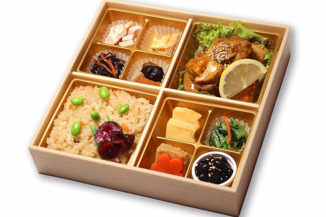 ダイニングバルDays-四季薫る炊き込みご飯と照り焼き御膳