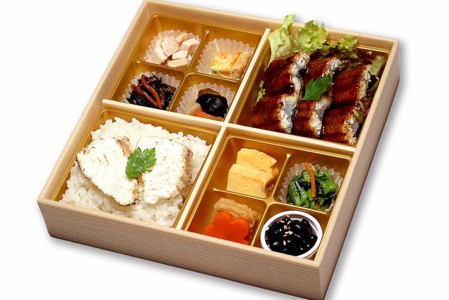 ダイニングバルDays-長浜直送鯛めしと鰻御膳