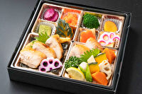 令和厨房-肉と野菜の海苔弁当（若鳥西京焼き）