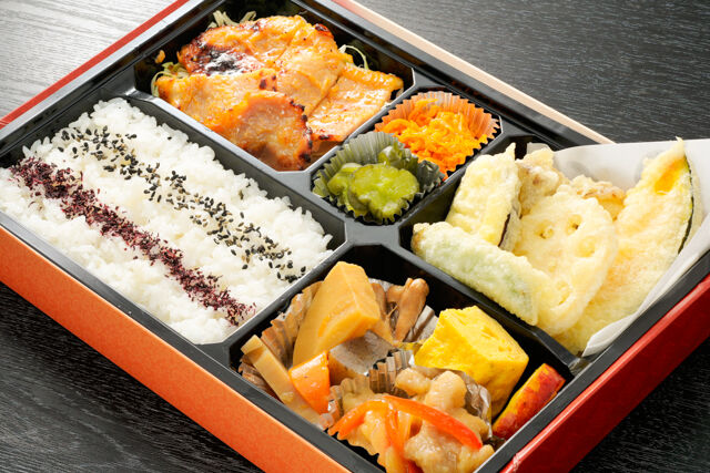 蕎麦居酒屋 えびす庵-えびす庵の幕の内弁当（豚ロース西京味噌焼き）