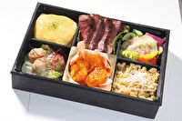 料理屋 KEN-オマールの旨味たっぷり特製エビチリとステーキの贅沢弁当