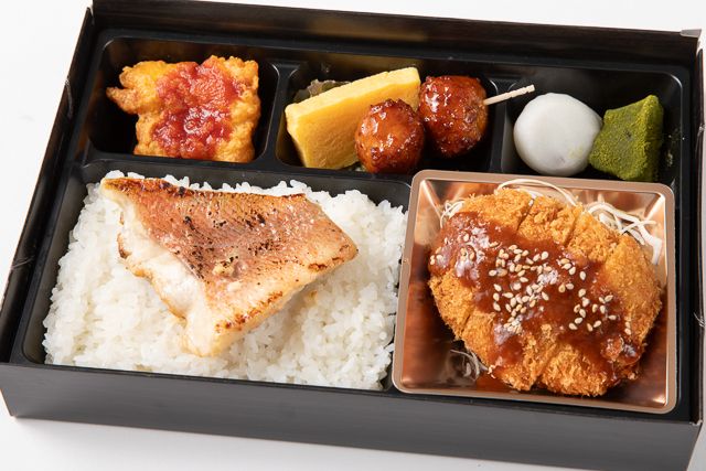 おもてなしの心 三心-手仕込みロースカツと季節の魚の西京焼きご飯の贅沢御膳