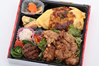 肉匠 喜楽-【熨斗対応可】グー特製オムライス＆秘伝の唐揚げ＆黒毛和牛手ごねハンバーグステーキ弁当