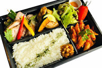 蔵カフェ×ダイニングバー Classic Cafe-フレンチカフェの幕の内弁当