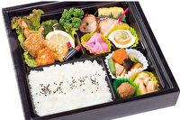 新日本料理 伸幸-会議弁当・雅（デザートなし）