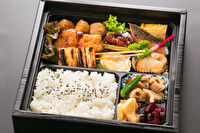 新日本料理 伸幸-鶏懐石弁当（デザートなし）