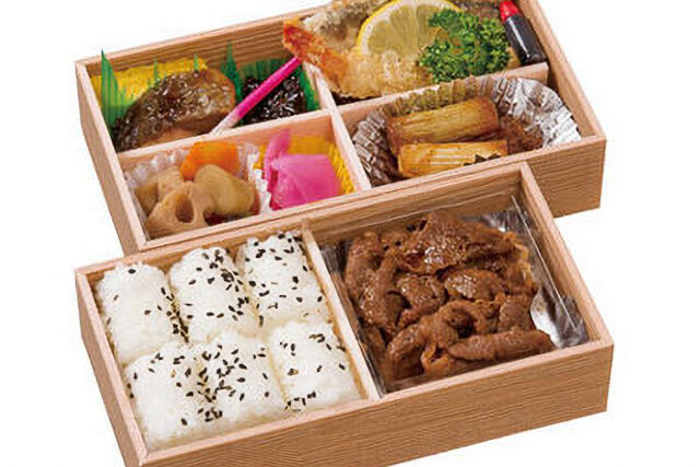 牛すき焼弁当（デザート付き）