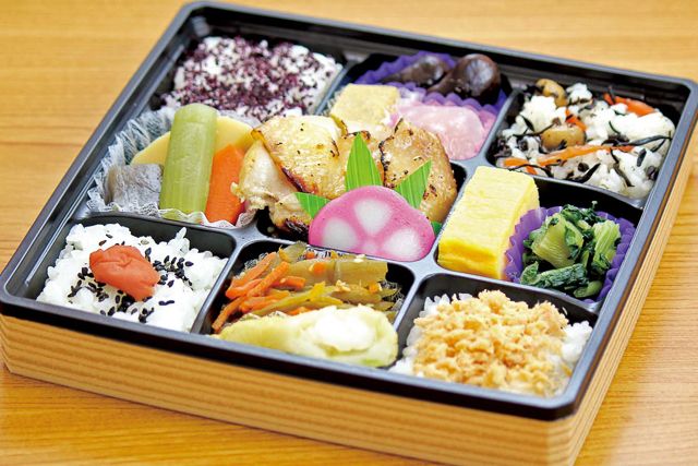 彩膳（鶏塩麹漬）
