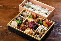 和らぎ亭 しまや-十二仕切り 彩り弁当
