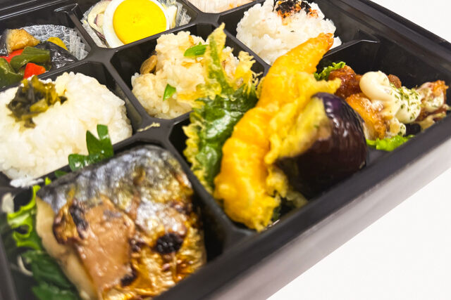 米が旨い！食べちゃう弁当-『食べちゃう弁当』厳選幕の内 ②