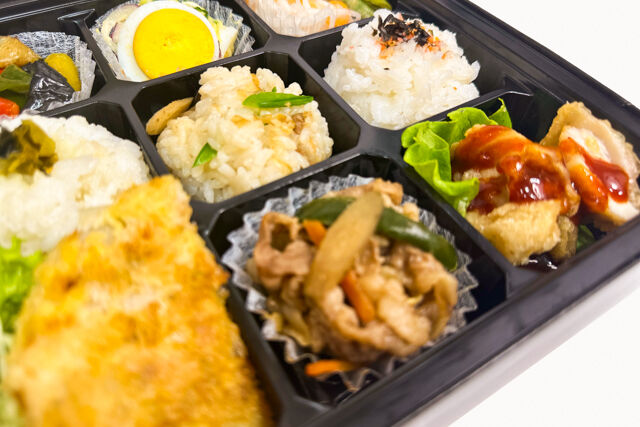 米が旨い！食べちゃう弁当-『食べちゃう弁当』厳選幕の内 ③