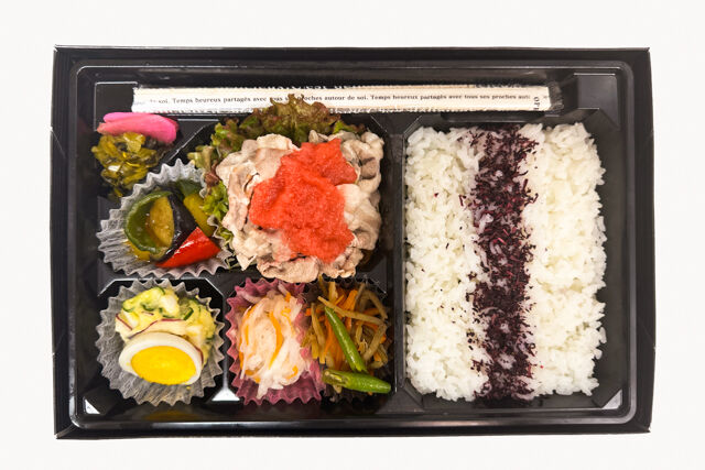 米が旨い！食べちゃう弁当-梅おろし豚しゃぶ＆ゆかりごはん