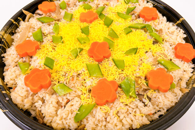 五目炊込み御飯大皿