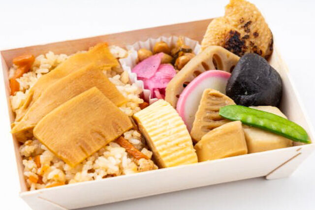 小江戸オハナ-【川越藩弁当】炊き込みご飯と若鶏もも焼き