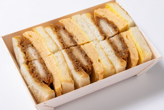 三元豚カツ玉サンド（6カット入り）