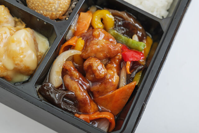 中華ダイニングume咲-酢豚×海老マヨ まんぷく中華弁当