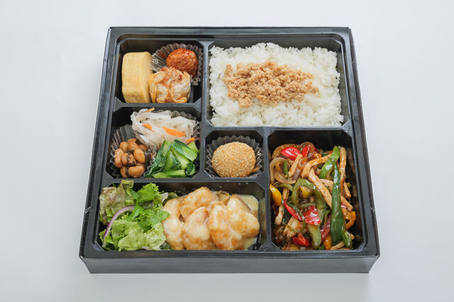 中華ダイニングume咲-青椒肉絲×海老マヨ まんぷく中華弁当