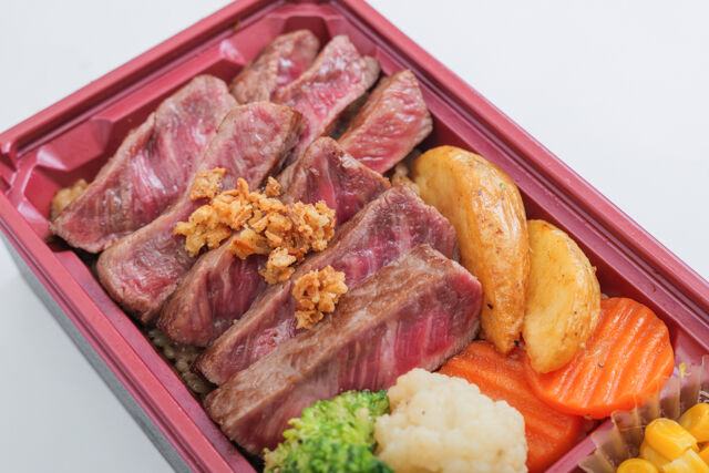牛タンハンバーグ×ステーキふぅふぅ-特選ロースステーキ肉重