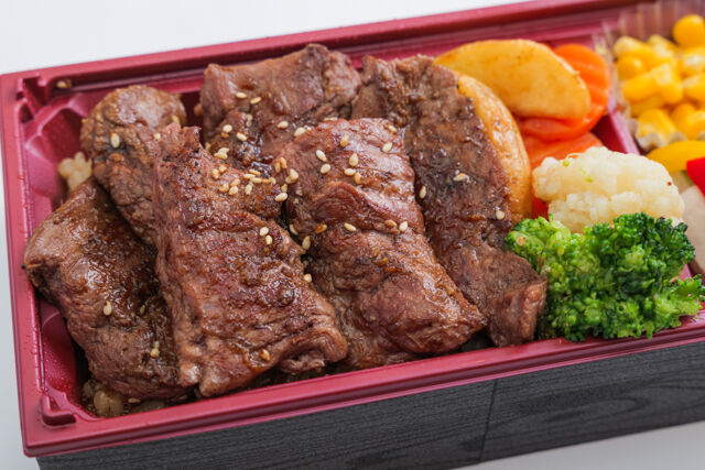 牛タンハンバーグ×ステーキふぅふぅ-牛ハラミステーキ肉重