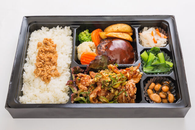 牛タンハンバーグ×ステーキふぅふぅ